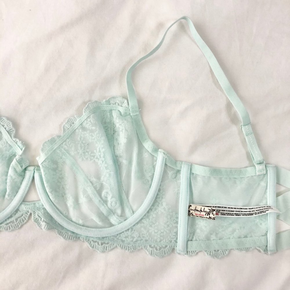 New Free People Daydreamer Ice Fog Lace Bra - Picture 10 of 14